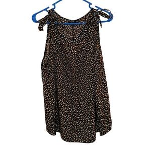 Women’s SHEIN Black Floral Tank/Sleeveless Blouse With Cute Ties/Bows. Size 3X.